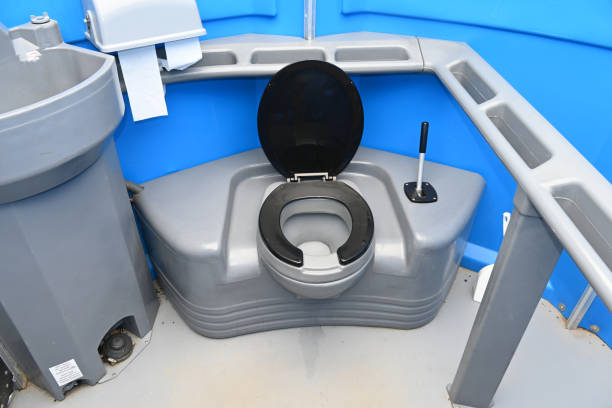 Best Event porta potty rental  in Lewiston, ME